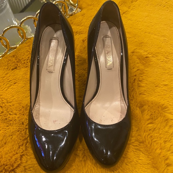 Prada semi round toe heels size 36 used condition - Picture 7 of 16